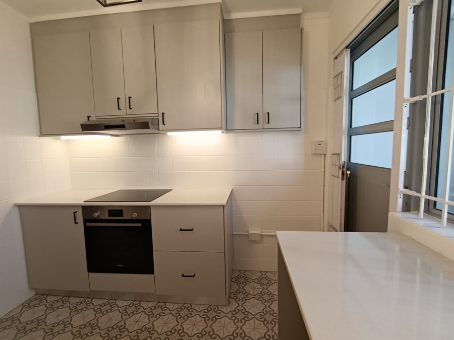 To Let 3 Bedroom Property for Rent in Claremont Western Cape